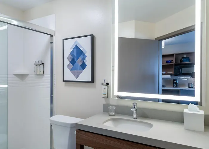 Candlewood By Ihg Rockford