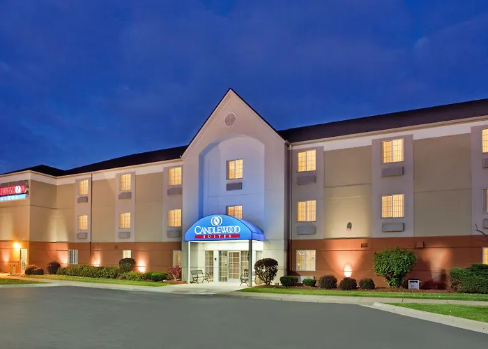 Candlewood By Ihg Hotel Rockford