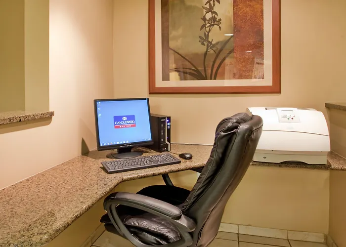 Candlewood By Ihg