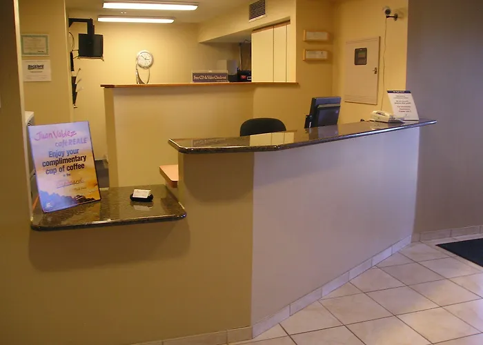 Hotel Candlewood By Ihg 3*