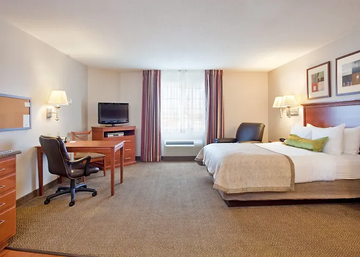 Candlewood By Ihg Rockford