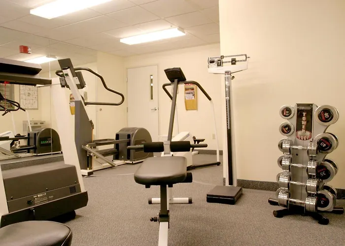 Candlewood By Ihg Hotel Rockford