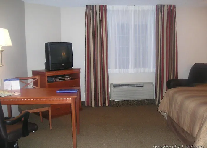 Candlewood By Ihg 3* Rockford